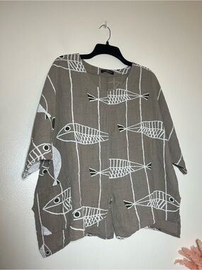 New Collection Italy Oversized Fish Tunic Short Sleeve Shirt